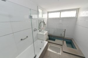 חדר הטבילה במקווה א׳ חורב באילת